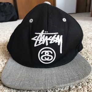 Black and gray Stussy hat